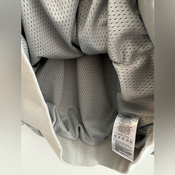 Adidas shirt short sleeve - Picture 4 of 6